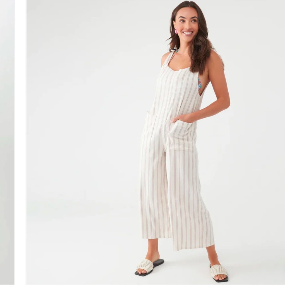 NWT O’Neill Sid Tie Strap Crop Jumpsuit size S